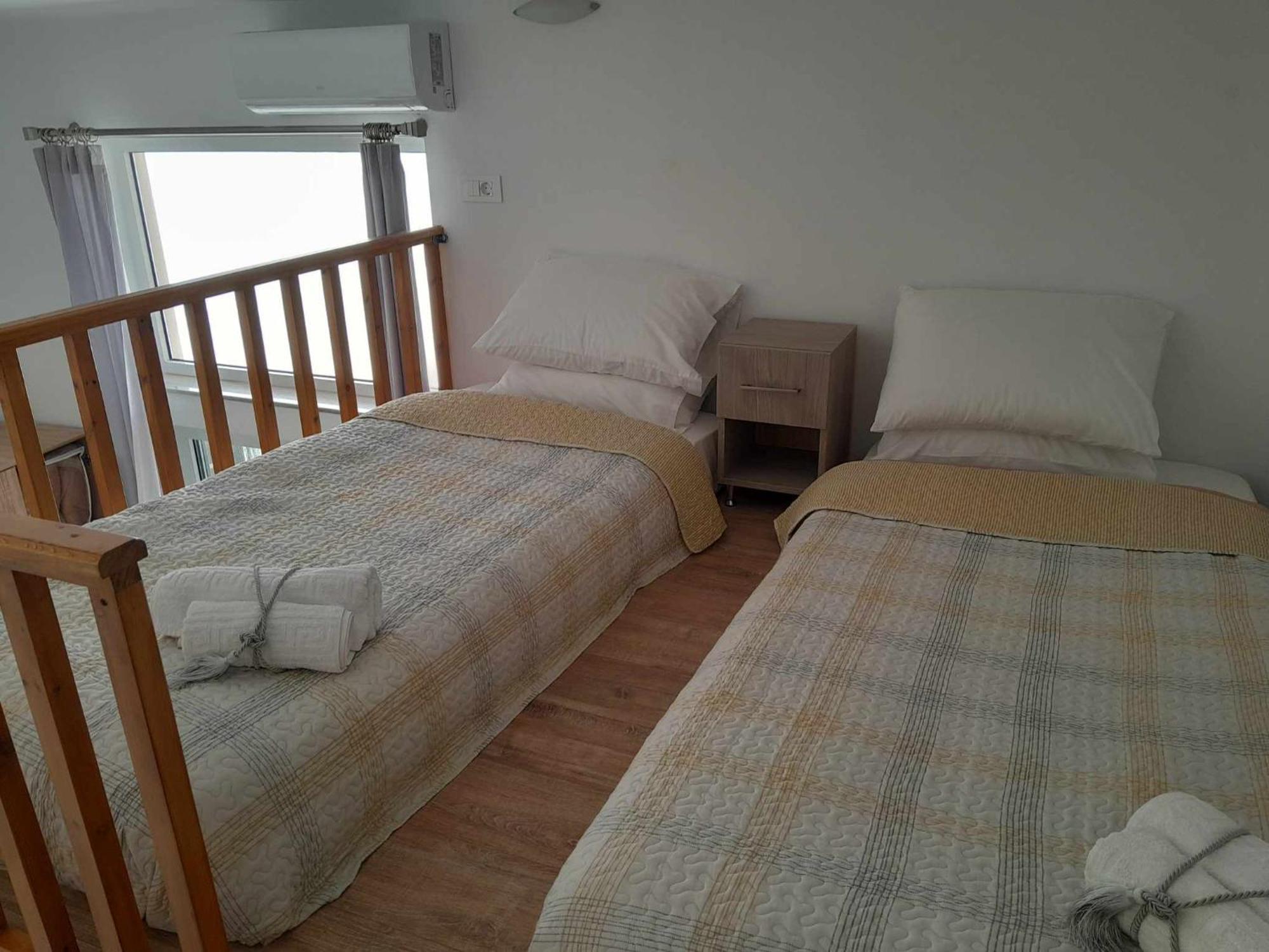 דירות Agia Marina The Getaway מראה חיצוני תמונה